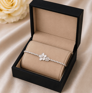 Silver Floral Crystal Bracelet – Elegant Flower Charm Jewelry