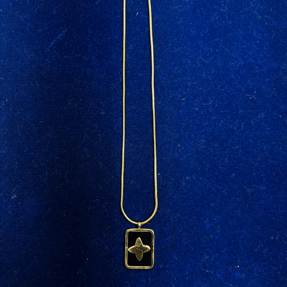 Elegant Pendant Necklace Collection(GOLD)