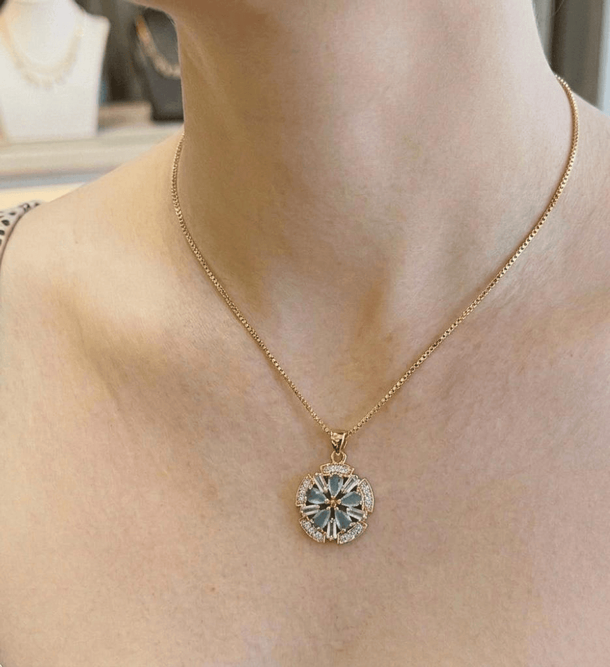 Luxury Pendant Necklace Collection