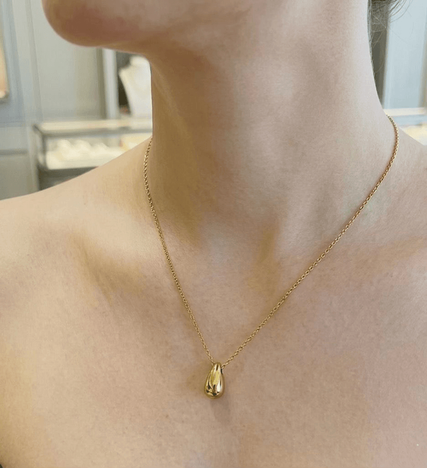 Luxury Pendant Necklace Collection