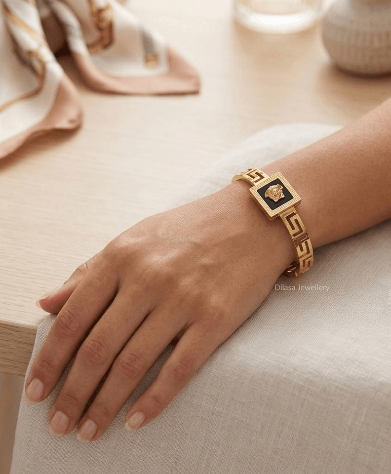 Luxury Gold Bracelet Collection