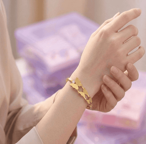 Luxury Gold Bracelet Collection